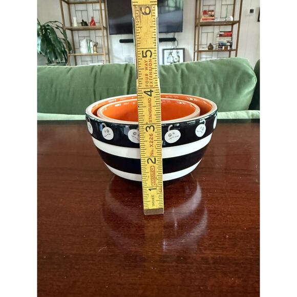 Terramoto Ceramic Set 2 Nesting Halloween Bowls Spiders, Spooky Jack-O-Lanterns - Picture 8 of 8